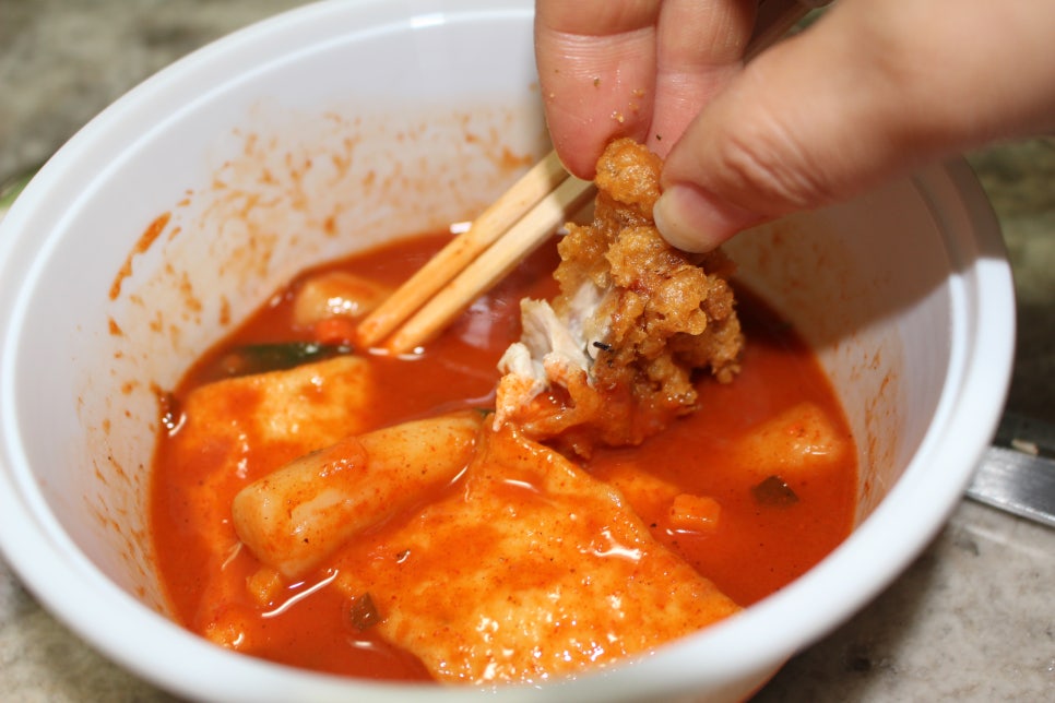 신통치킨 이미지