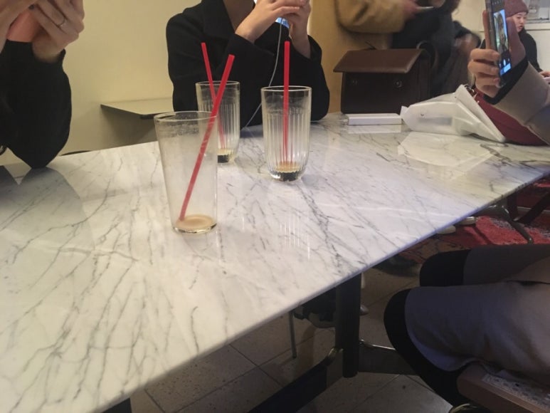 호수여인숙 이미지