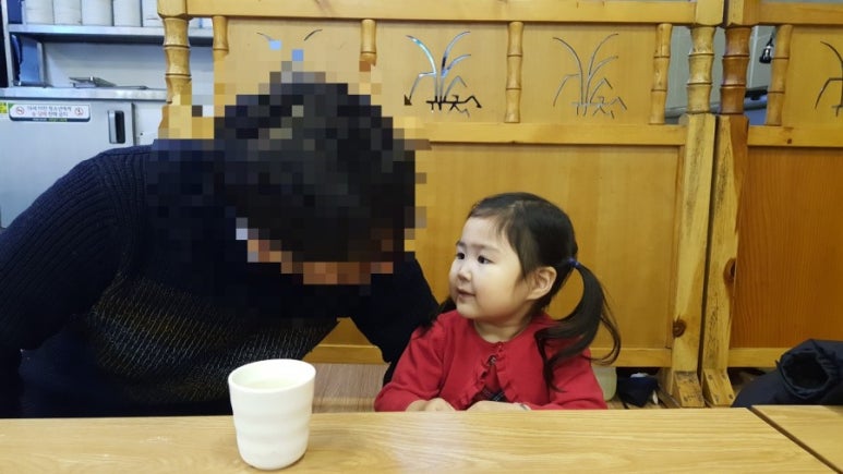 홍삼오리회전구이 이미지