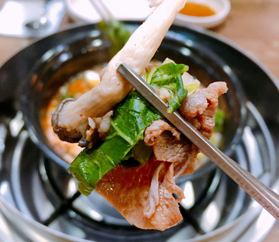 산머루샤브샤브칼국수 이미지