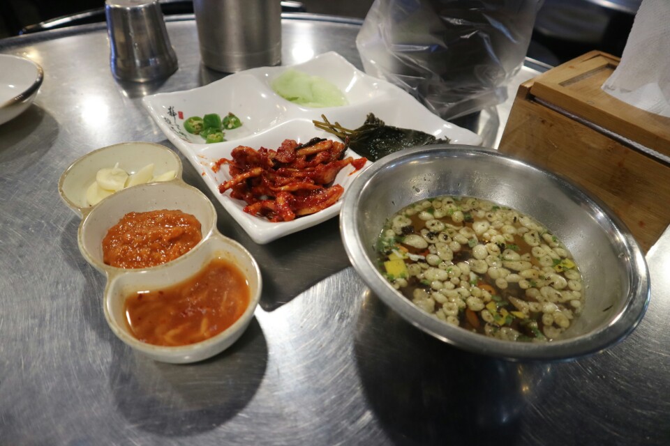 촌놈족발 이미지