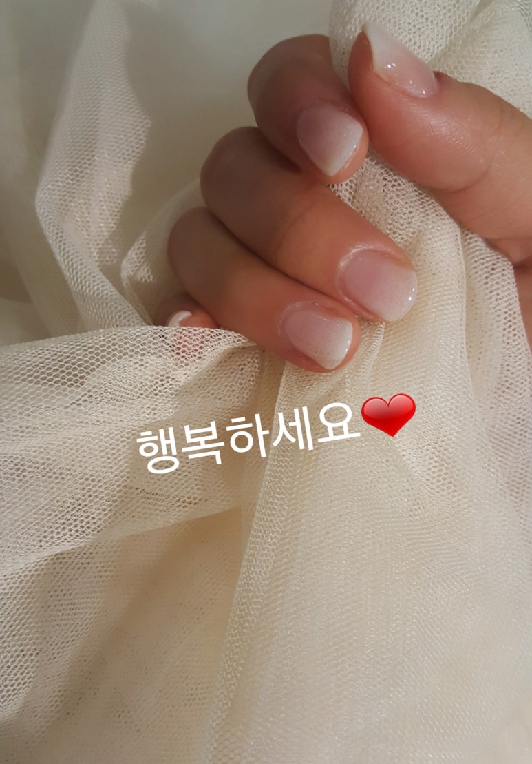 레아네일 이미지