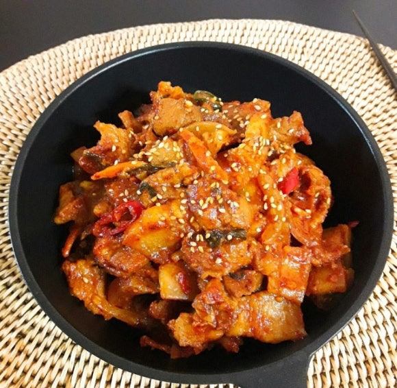 고기반찬 이미지