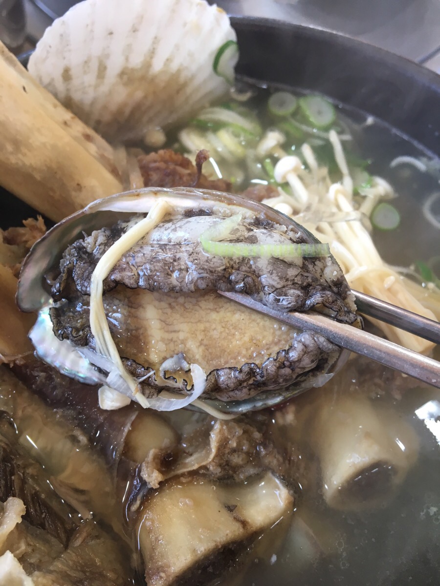 큰집왕갈비탕 이미지