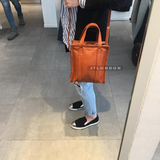 바자Bazar 이미지