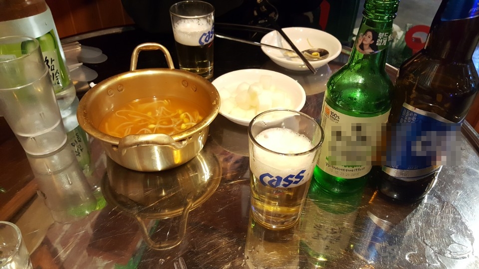 빨간석쇠 이미지