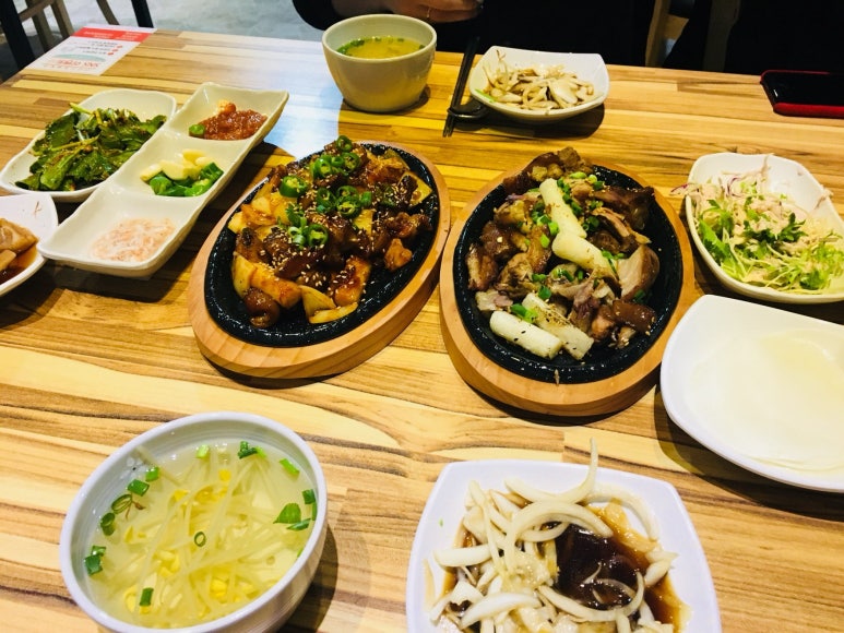 한양장충족발 이미지