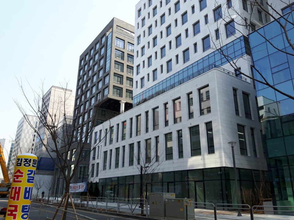 퀸즈당구장 이미지