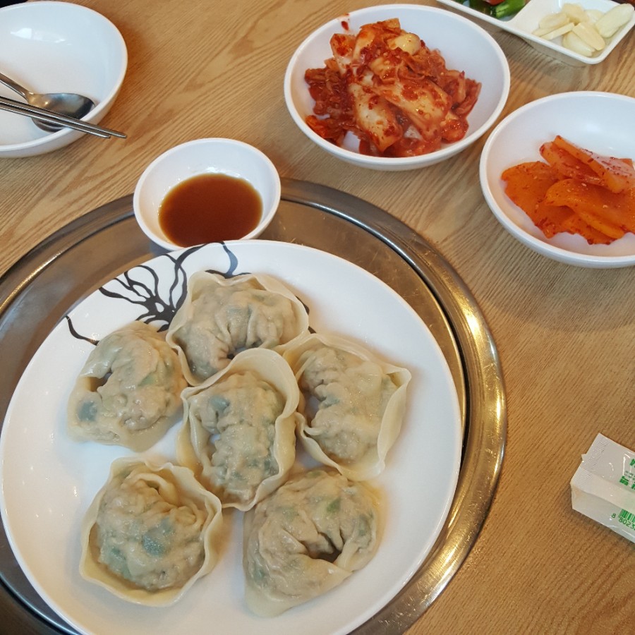 명동칼국수보쌈 이미지