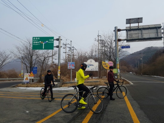 아커스 이미지