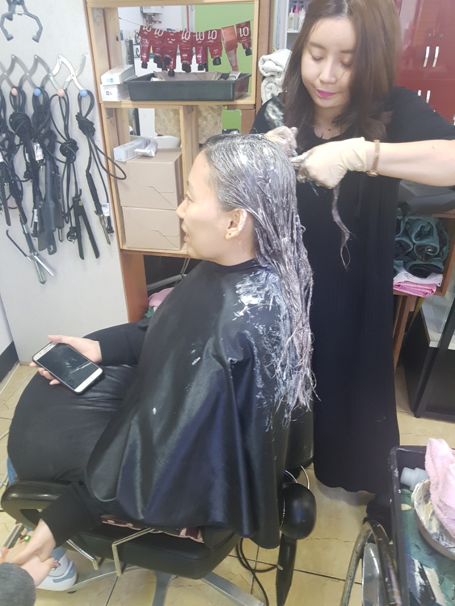 컷앤펌헤어샵 이미지