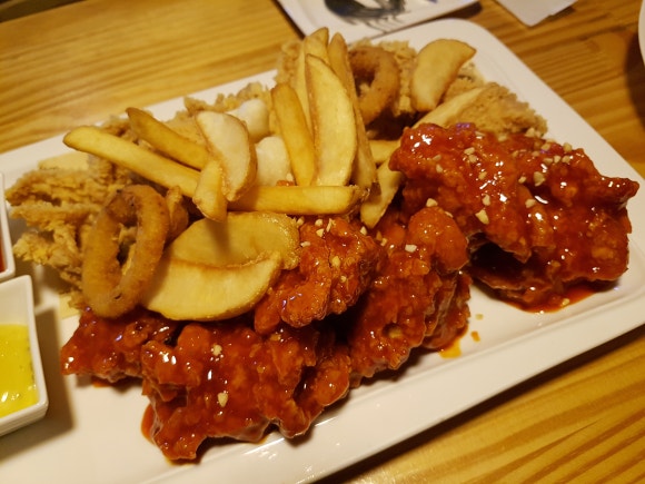 치킨스톰 이미지
