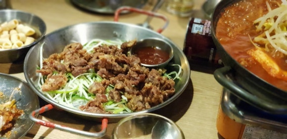칠구통닭 이미지