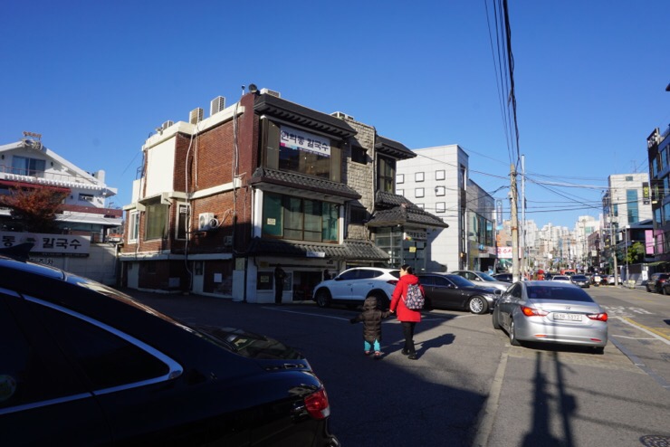 장모님칼국수.김치 이미지