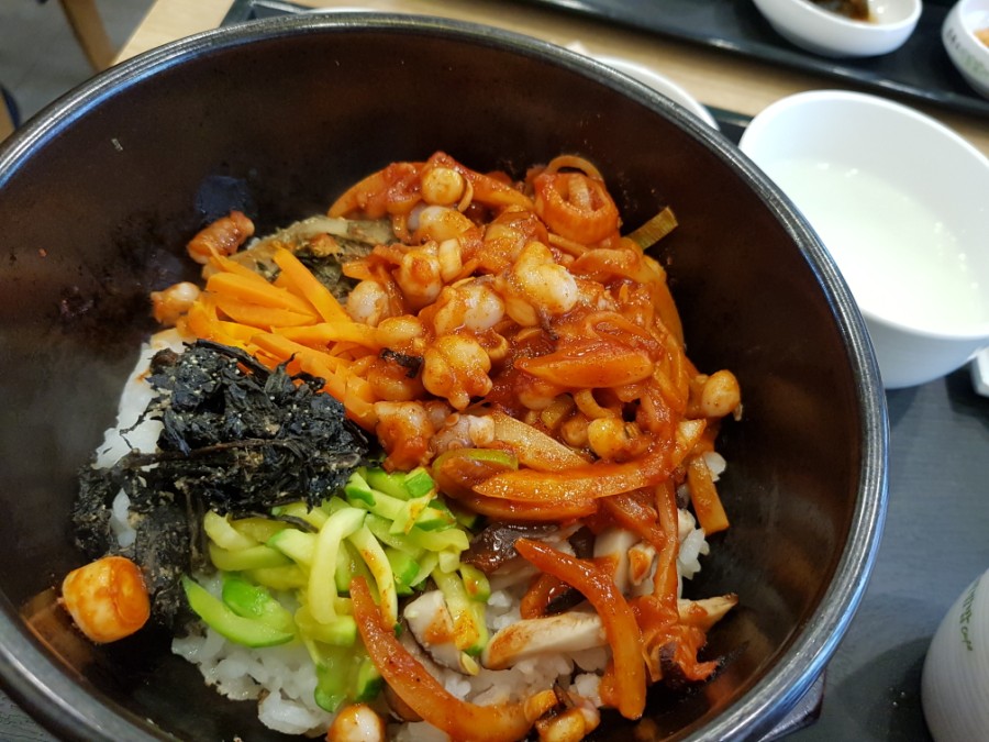 본죽앤비빔밥 이미지