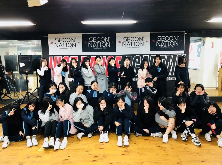 JUSTDANCE학원 이미지