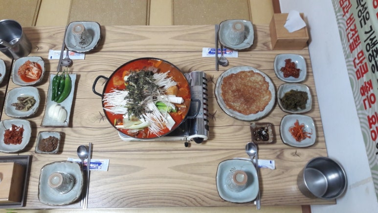 안골토종닭 이미지