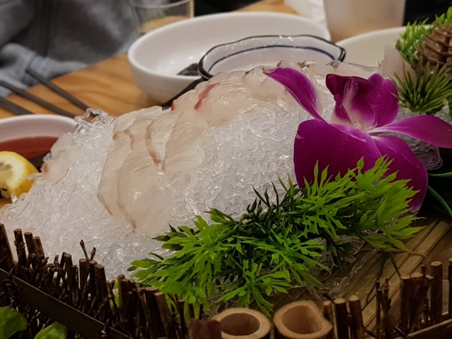 가장맛있는족발곡반점 이미지