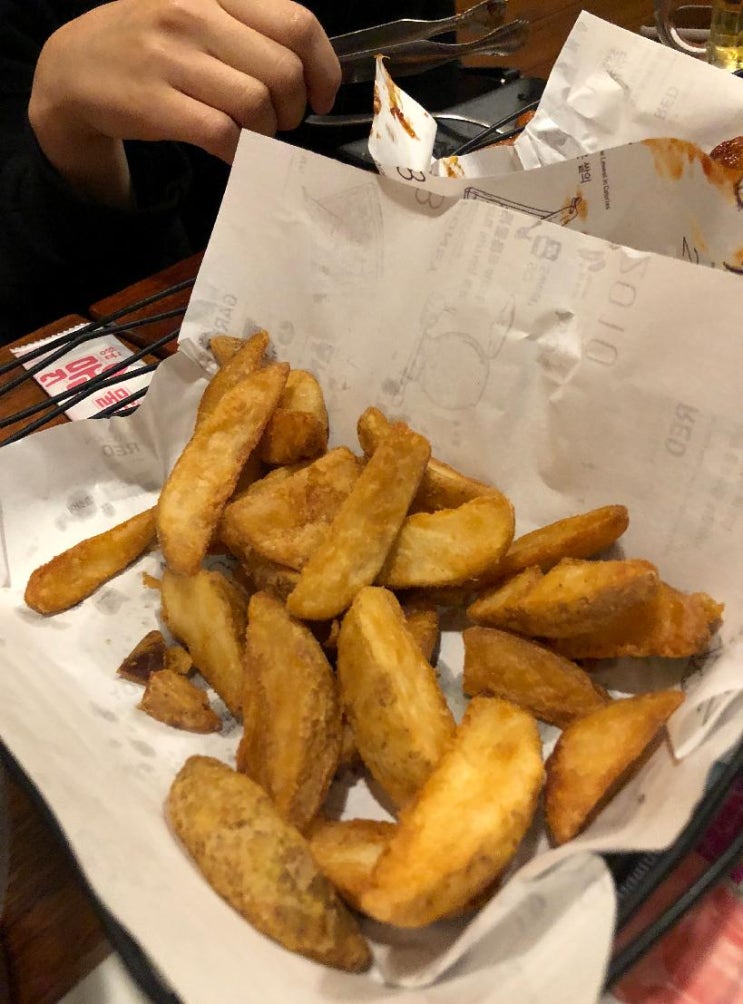 교촌치킨봉명 이미지
