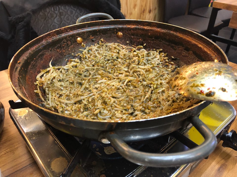 곰아줌칼국수 이미지