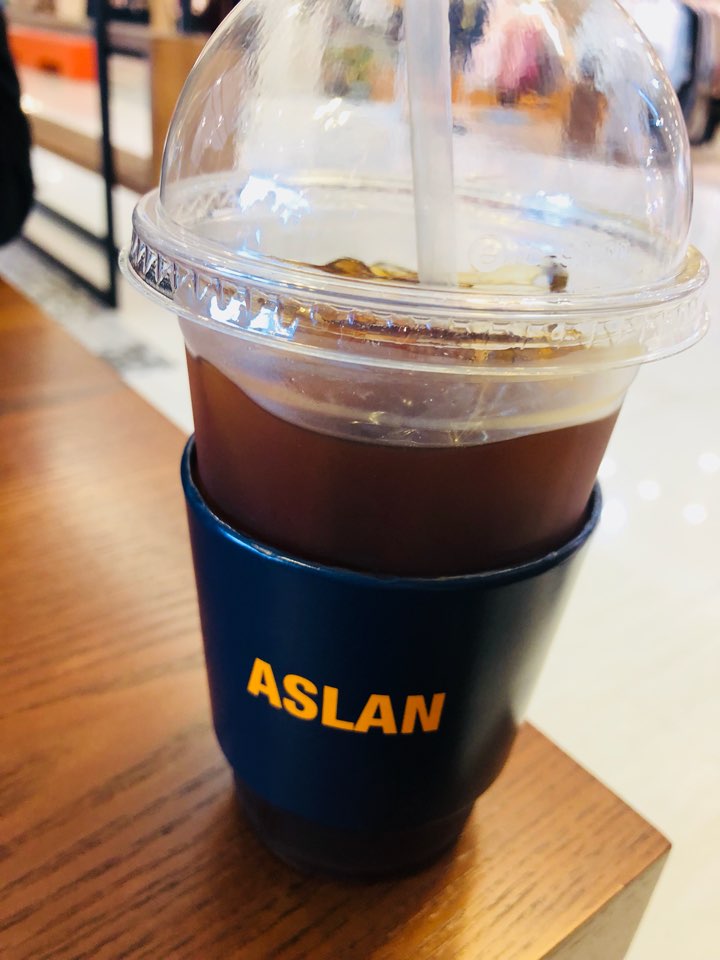 카페아슬란 이미지