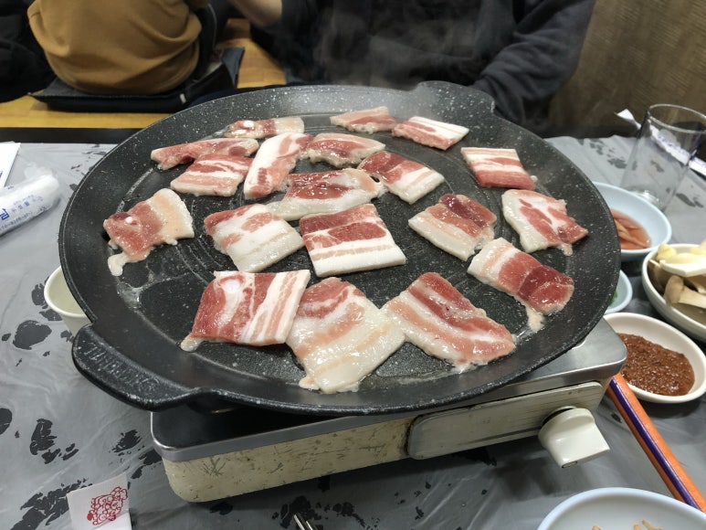 농민후계자식육식당 이미지