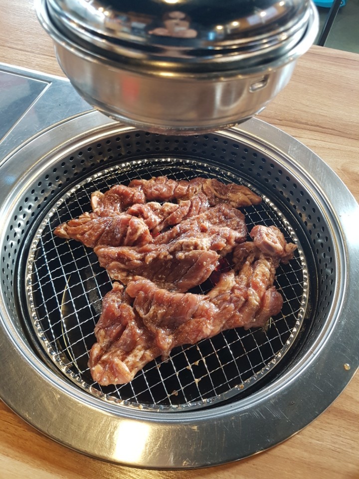한돈숯불갈비 이미지