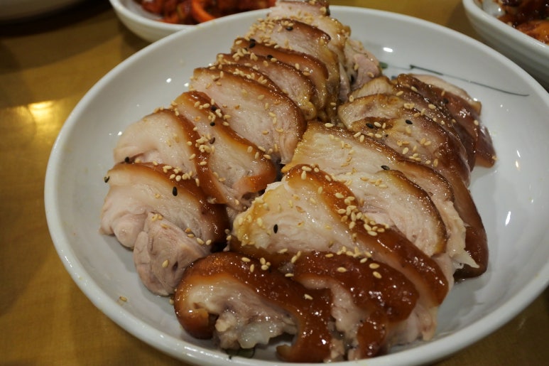 오가네족발 이미지