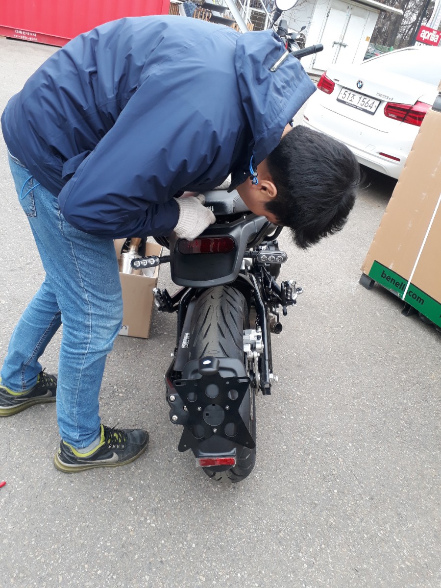 케이앤씨모터스 이미지