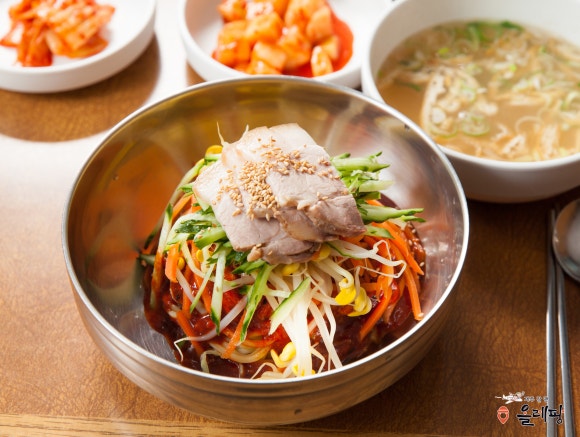 사랑고기국수 이미지