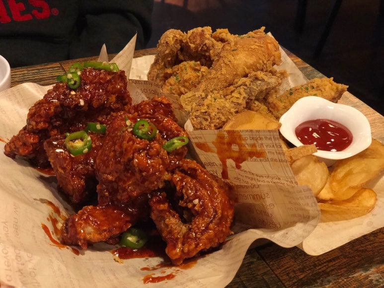 아지네포차순수치킨 이미지