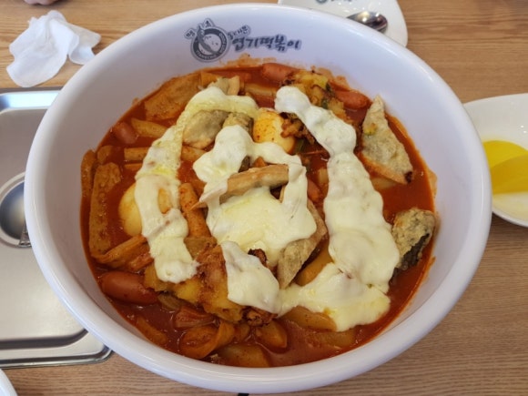 불닭발땡초동대문엽기떡볶이광주 이미지