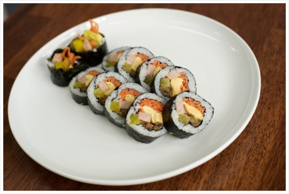 야미김밥 이미지
