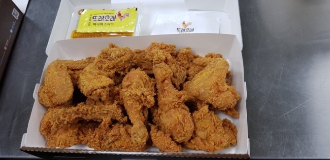 또래오래치킨강촌점 이미지
