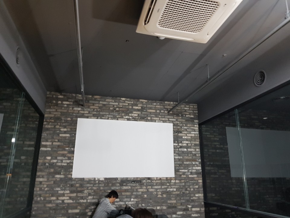 철구PC방 이미지