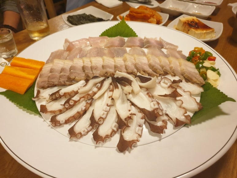 삼돌이식당 이미지