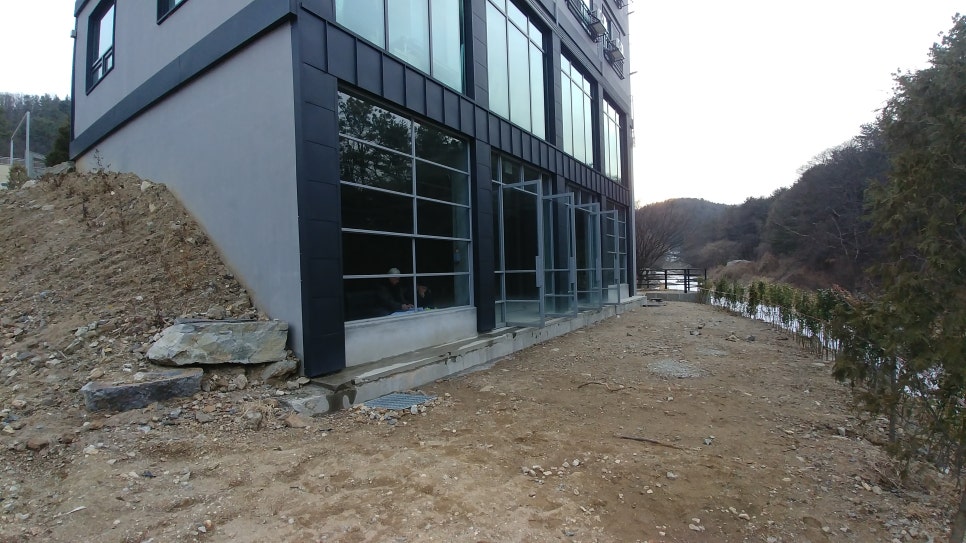 아로스토 이미지