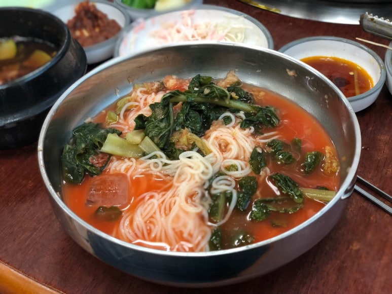 상호네숯불닭갈비돼지갈비 이미지