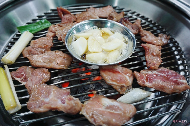 돼지뽈집 이미지