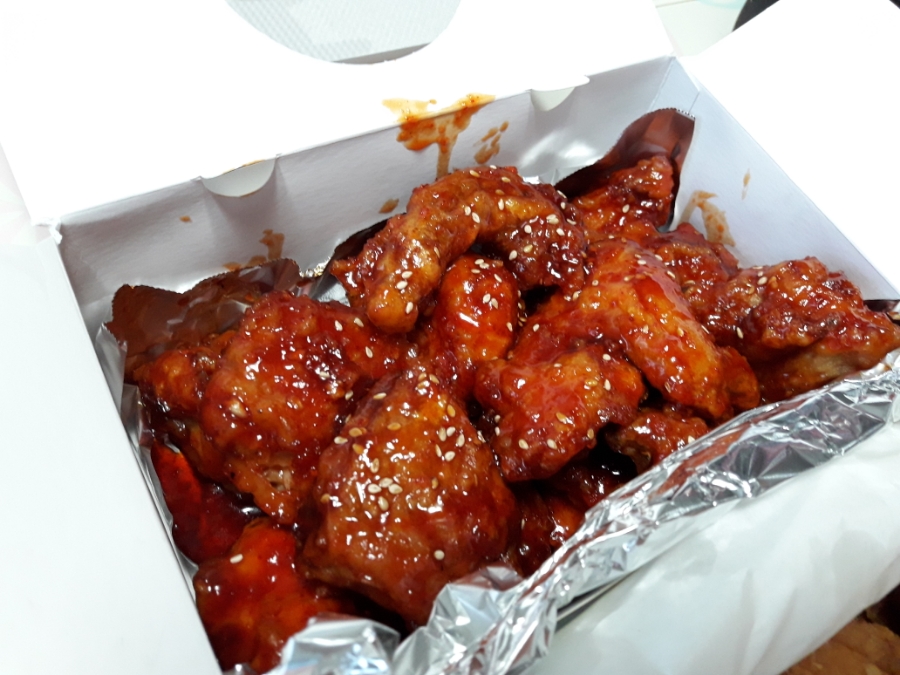 맥시두마리치킨 이미지