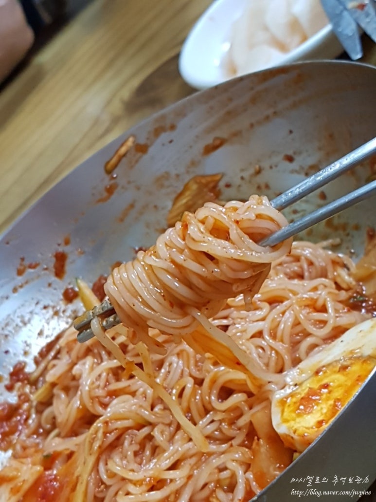 새가야밀면 이미지
