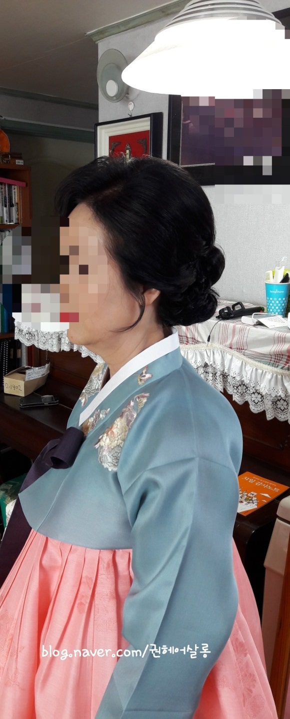 권헤어살롱 이미지