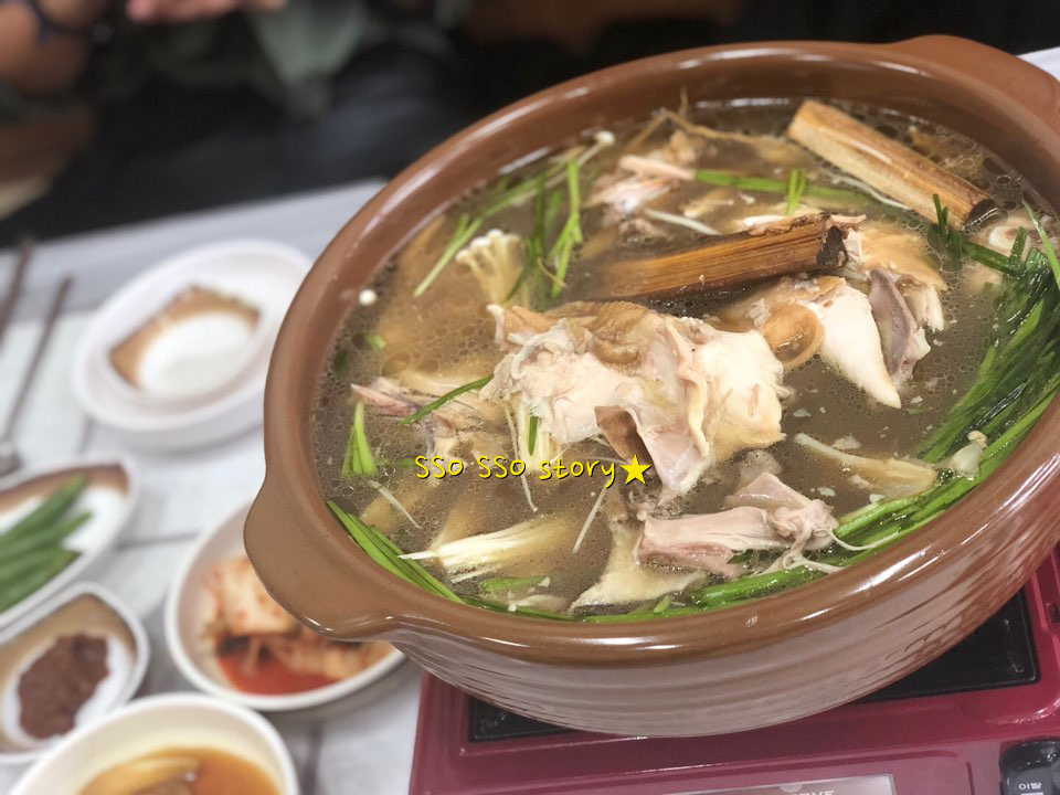 다래골한방옻닭 이미지