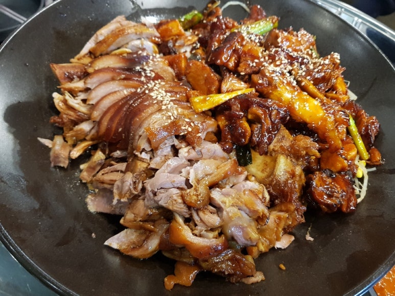 다옴족발 이미지