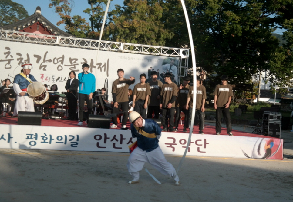 투어크루 이미지