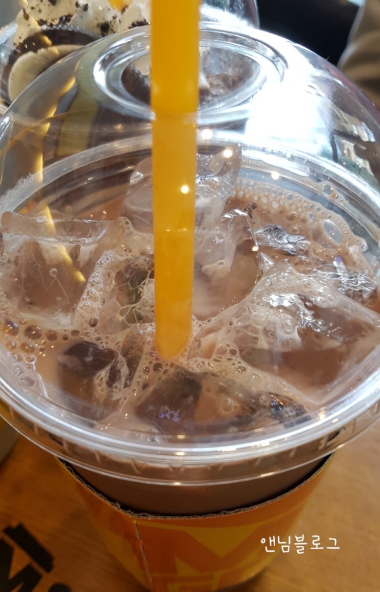 메가커피일산가로수길점 이미지
