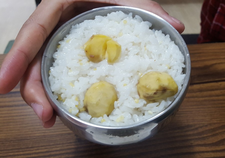팔도추어탕 이미지