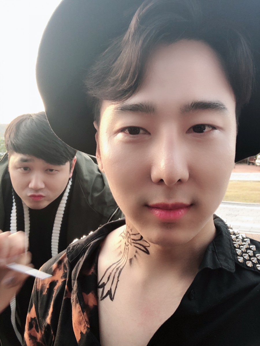 디케이컴퍼니 이미지