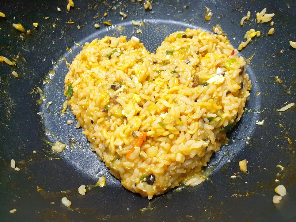 선미버섯칼국수 이미지