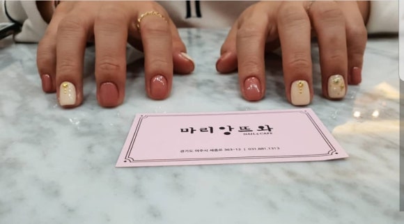 마리앙뜨와네일 이미지